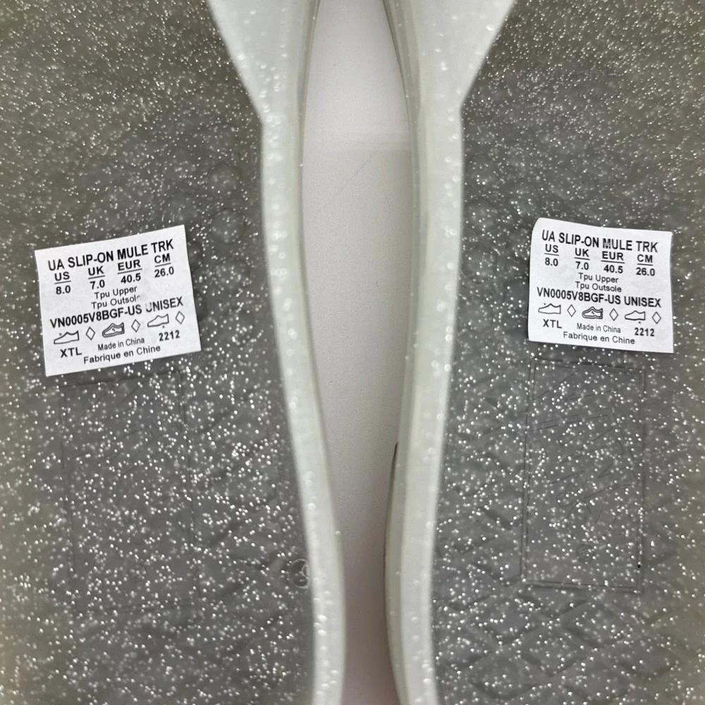 Vans slip mule